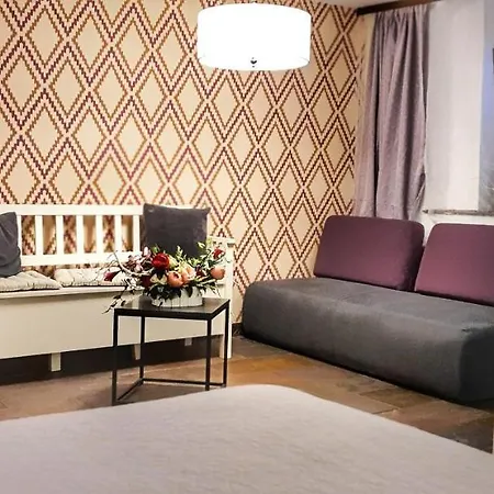 Guest house Casa Crown