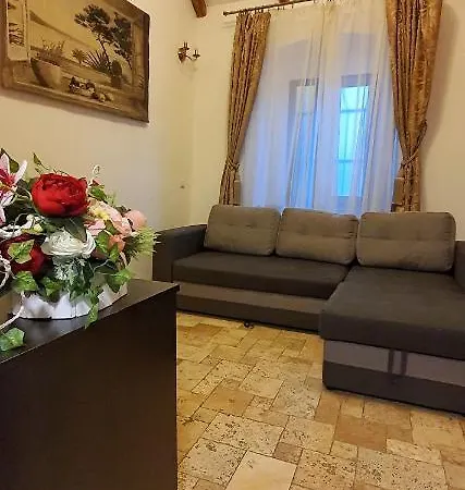 招待所 Casa Crown