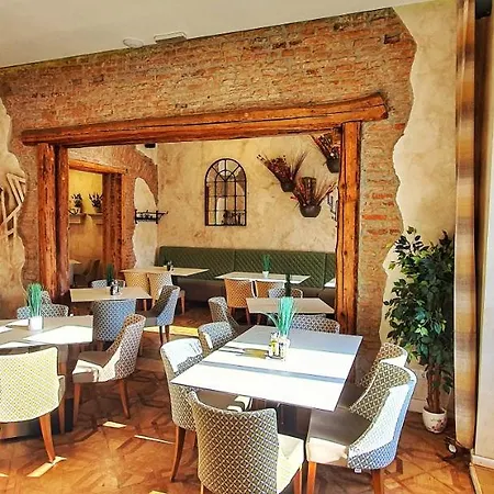 Casa Crown 3* Brasov