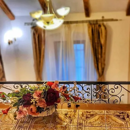 Casa Crown 招待所