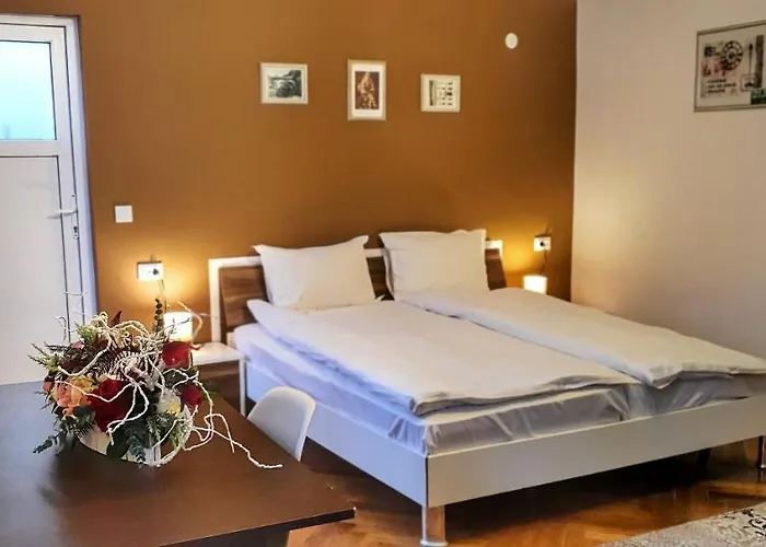 Casa Crown Gæstehus 3*