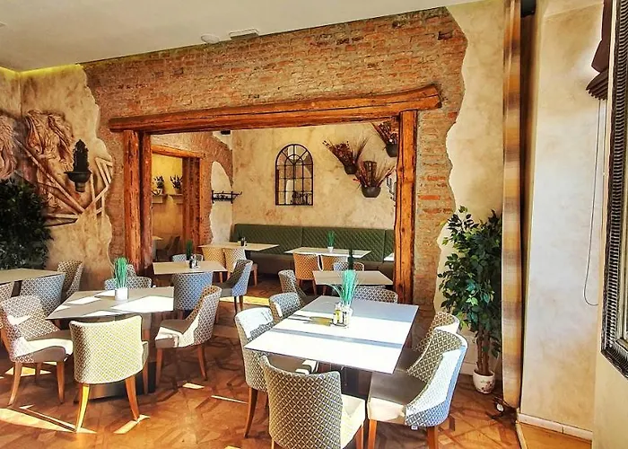 Casa Crown 3* Braşov