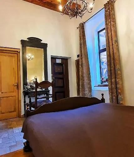 Guest house Casa Crown